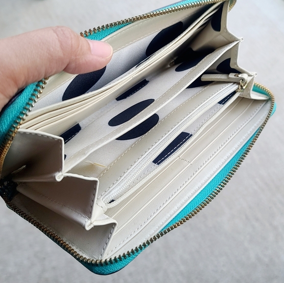 Kate Spade New York Wallet Large Teal Multi Compartment Leather Wallet - Picture 4 of 12